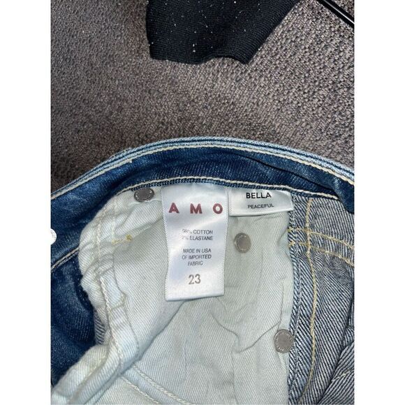 Women’s AMO Denim Bella Straight Leg Jeans in Peaceful 23 - Picture 5 of 5